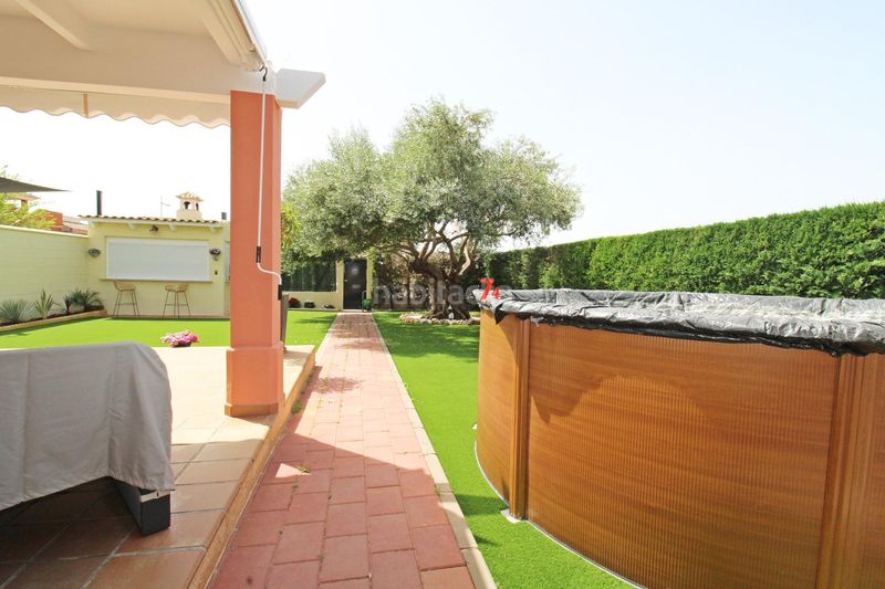 Foto d437d64d-3d5e-4c6a-8e0b-7cf4e55f5a7a. Chalet avec parking piscine dans Purias Lorca