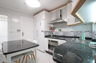 Pis a Sutullena. Maravilloso piso en alameda de cervantes  ref 445