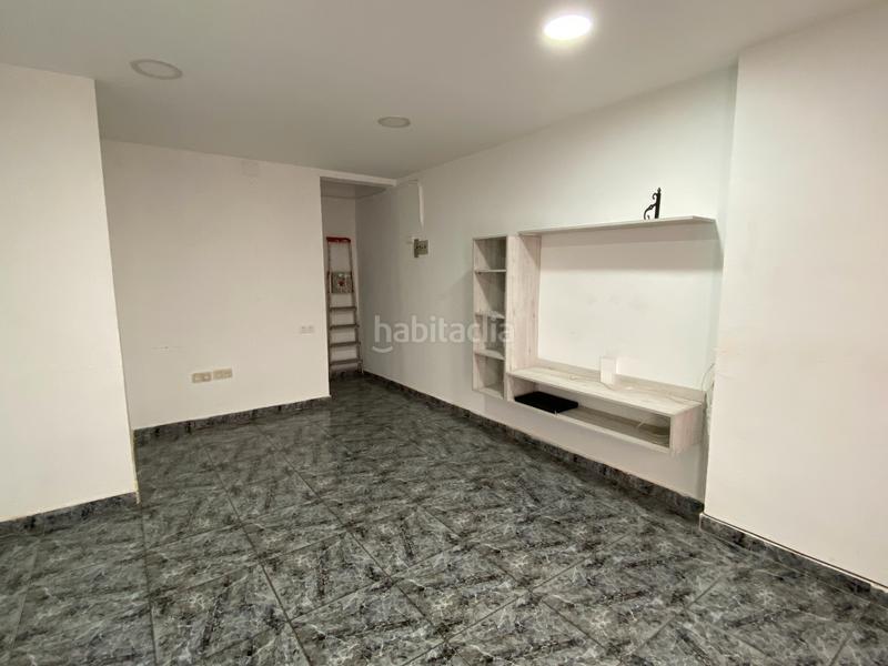 Foto 8420d74d-afd9-4187-ae75-6109c121ea31. Lloguer local comercial a Horta Barcelona