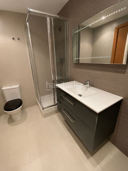 Foto b5d5e7dd-a395-43ad-8ec4-5457a23576ad. Planta baixa a Porta Barcelona