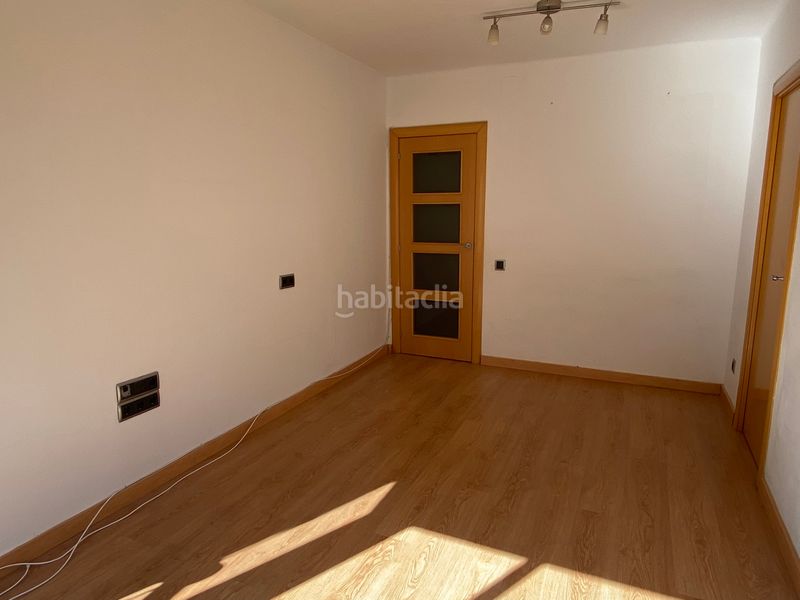 Foto ab12ddb2-ddbe-4b0e-9ea7-66dd854b6b1a. Pis amb calefacció a Porta Barcelona
