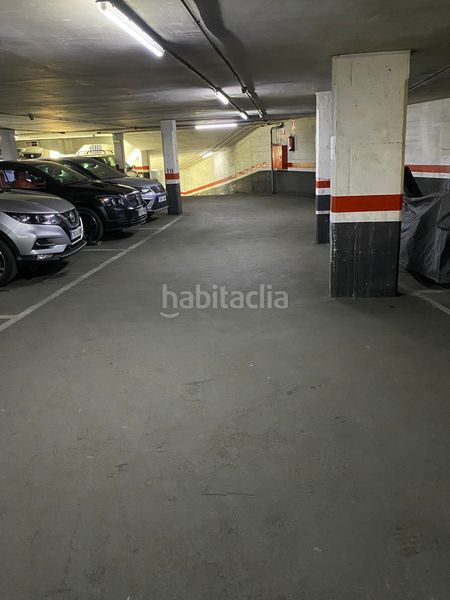 Foto 166db453-9e92-41e1-a867-f02992b7ed55. Aparcament cotxe a Vilapicina - Torre Llobeta Barcelona