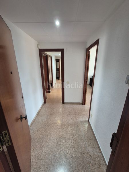 Foto 54e0bfcc-1d69-497d-b358-6d7ea9dfd8d9. Pis amb calefacció a Lloreda Badalona