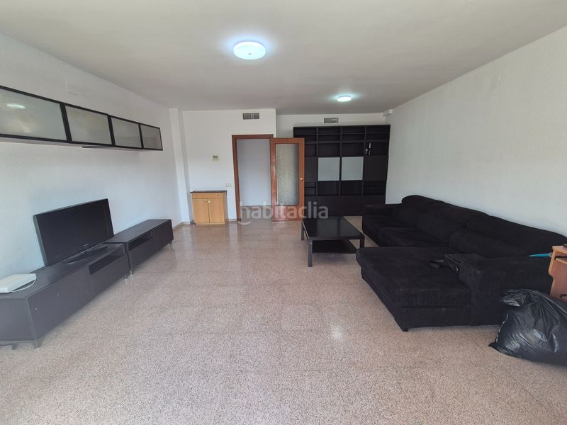 Foto a860c8f6-14d5-4903-bd59-748e832e1ea4. Pis amb calefacció a Lloreda Badalona