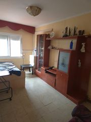 Penthouse  Carrer de solsona. Vivienda en zona privilegiada con una luz increible