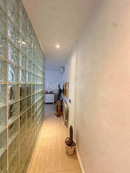 Foto ec68dafc-a1a2-4cbb-9d91-c254e86841c4. Planta baixa amb calefacció piscina a Gorg Badalona