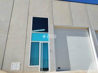 Location Bâtiment à usage industriel  Lantano. Alquiler de nave industrial polígono los camachos