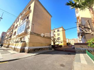 Etagenwohnung en Gravina 4. Venta de piso zona urbincasa