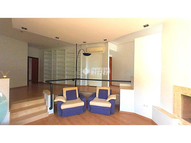 Foto f15f468c-509f-47b3-a838-4661cedf634a. Chalet avec parking piscine dans Canteras Cartagena