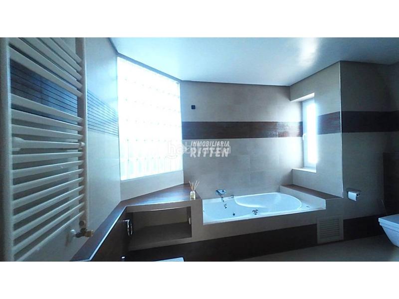 Foto ffb7f91a-9398-490a-bf86-268e511249d6. Chalet avec parking piscine dans Canteras Cartagena