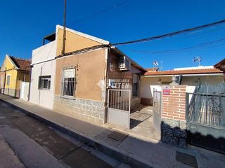 Haus  Calle bidasoa. Planta baja en venta  en los dolores junto colegio salesianos