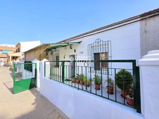 Haus in Calle Acacías 26