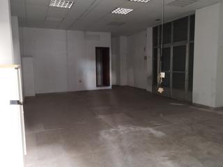 Lloguer Local Comercial a El Calvari