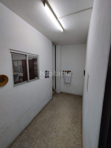 Foto 52b379ea-edb6-4b2e-8d61-b0b61697de78. Local comercial en Ciutat Fallera Valencia