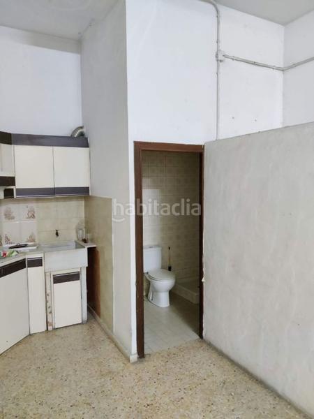 Foto ba5cf712-dabb-4879-90da-3df7783cf32b. Local comercial en Ciutat Fallera Valencia