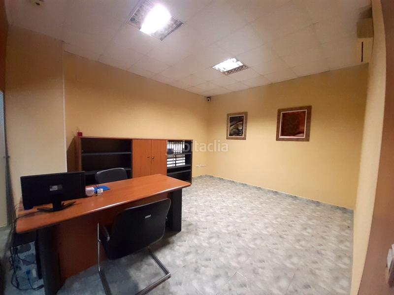 Foto acb7beb5-e8fa-4403-bb6a-bad9eaf89ee7. Local comercial en Tormos Valencia