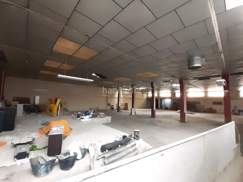 Foto fbeb1d02-97d0-4247-bd25-a083eafc96a9. Local comercial en Barrio Benicalap Valencia