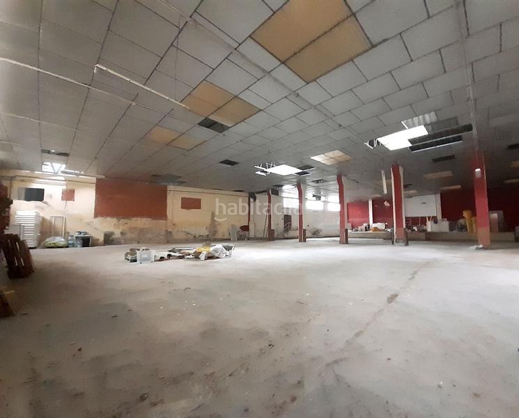 Foto 76017ade-21fc-4bc8-b15b-db6ff61fbb48. Local commercial dans Barrio Benicalap Valencia