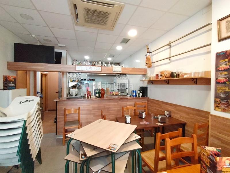 Foto 1b645519-7514-4521-a2b9-49557cf49331. Transfer business premise in Ciutat Jardí Valencia