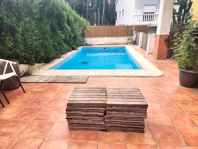 Foto 3ef0b8e9-0b0a-4937-a8ff-1ed824782e27. Xalet amb piscina a Godelleta