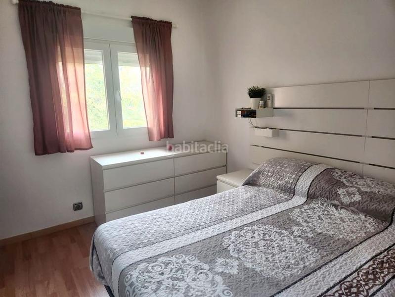 Foto b61cf991-fb40-492a-8104-cfeae0681122. Xalet amb piscina a Godelleta