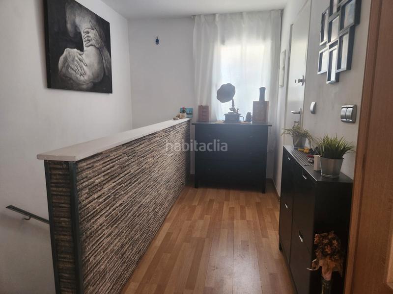 Foto cf3dce59-cf6d-4b9e-8f46-906ebb87f22e. Xalet amb piscina a Godelleta