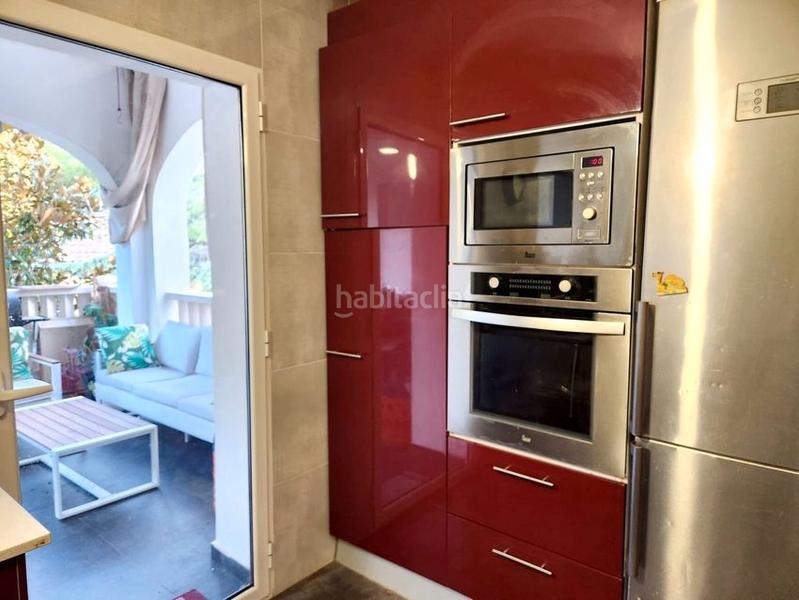 Foto d162e742-55a3-4a59-8238-78fff1336074. Xalet amb piscina a Godelleta