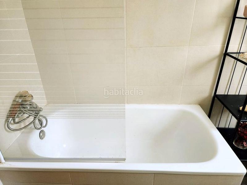 Foto f5e30077-e364-46d4-bb6c-f4663371ad01. Xalet amb piscina a Godelleta