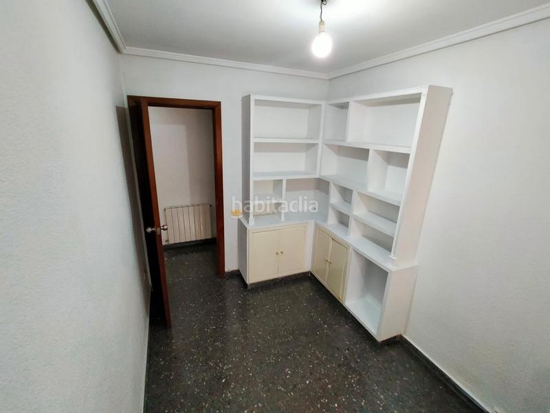 Foto cb127c92-7029-4152-8a8c-c11eef566f60. Piso en Arrancapins Valencia