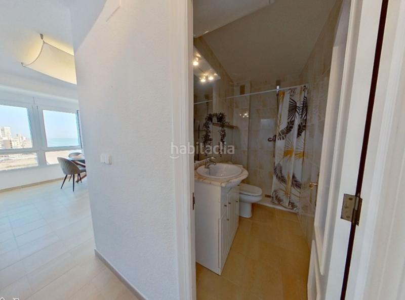 Foto 49ca5401-a2c1-405b-a9e6-f99d4855b12b. Apartment with parking in El Perellonet Valencia