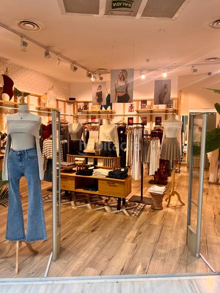 Foto 138ceac2-2295-43d4-8598-7739bf7b2194. Local comercial amb calefacció a Sant Llorenç - Zona Alfahuir Valencia