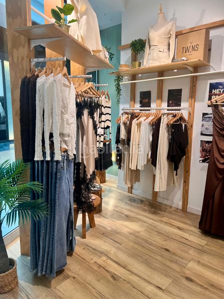 Foto 23dc57a7-0324-4323-a86e-5a2c671a1dcc. Local comercial amb calefacció a Sant Llorenç - Zona Alfahuir Valencia