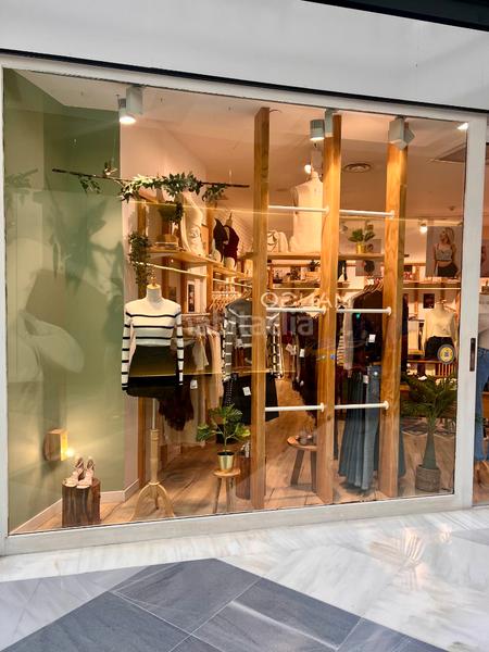 Foto 7e3f3f89-cf89-4fb4-9019-357639408978. Local comercial amb calefacció a Sant Llorenç - Zona Alfahuir Valencia