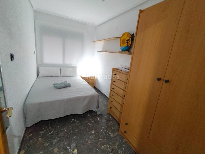 Foto 25b86494-046c-4de6-8b2d-023bb8ab7360. Affitto appartamento in Barrio Benicalap Valencia