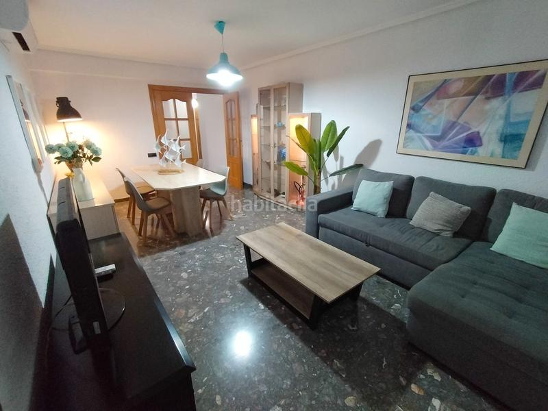 Foto 437f52cc-0024-4ac6-ae00-fab4c215bb13. Affitto appartamento in Barrio Benicalap Valencia