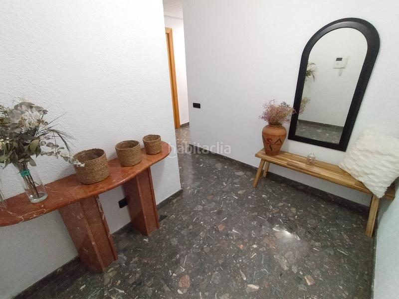 Foto ae1003ef-bf6e-488b-8cb0-5c957b1d423e. Miete etagenwohnung in Barrio Benicalap Valencia