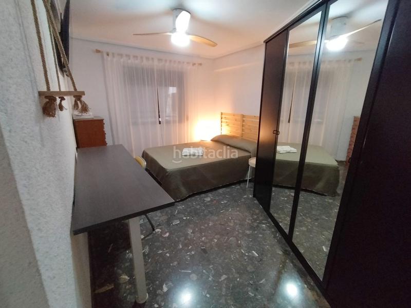 Foto dd91567e-6894-495d-b915-0f057cc0b8c1. Alquiler piso en Barrio Benicalap Valencia