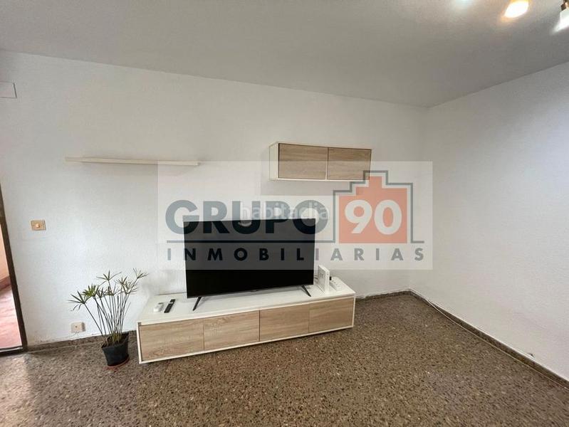 Foto 9a9e9275-a8cd-45be-925a-1d2bc2ca9fb1. Pis a Mestalla Valencia