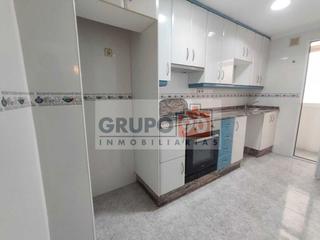 Alquiler Piso en Trinitat