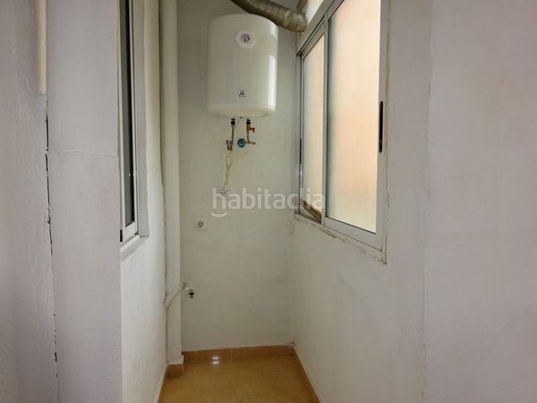 Foto ee1ae35d-d80c-4892-82ea-971f1159b8a5. Pis a Els Orriols Valencia