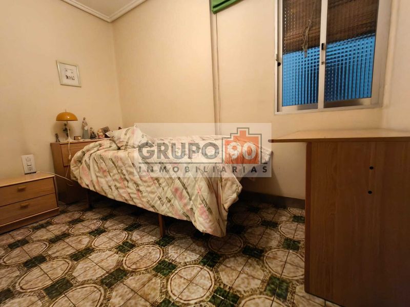 Foto 05c5a4dc-fd76-423b-b41b-0298c5d2cbb9. Piso en La Petxina Valencia