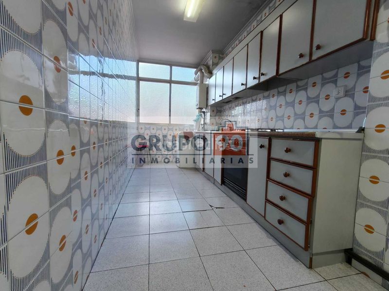 Foto 34294258-117a-4470-9147-0faf8cbf70ce. Piso en La Petxina Valencia