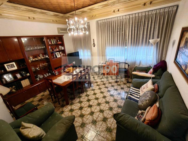 Foto 4a218920-053e-4ade-ab0a-abdd74cc25fb. Piso en La Petxina Valencia