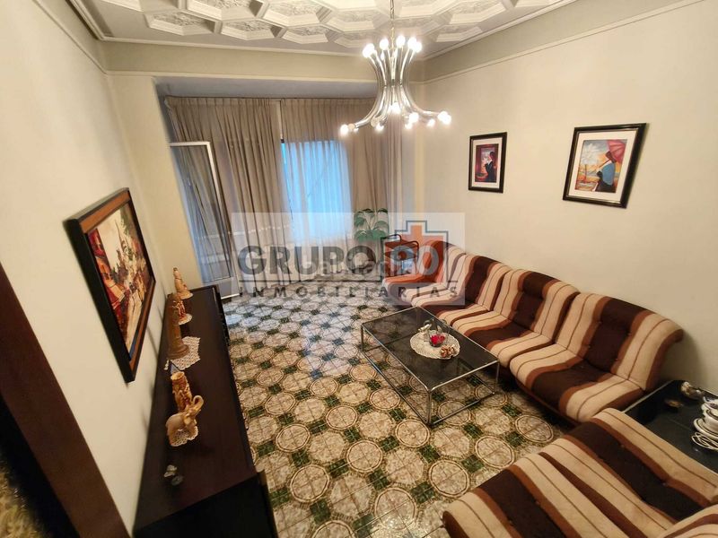 Foto b3845f0e-2937-4790-a4ee-25a14dd51dbc. Piso en La Petxina Valencia