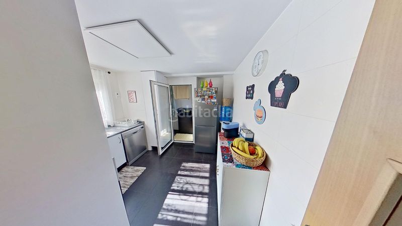 Foto 4a19d9fd-6912-472e-ac54-4353b1c286d1. Piso en Barrio de Campanar Valencia