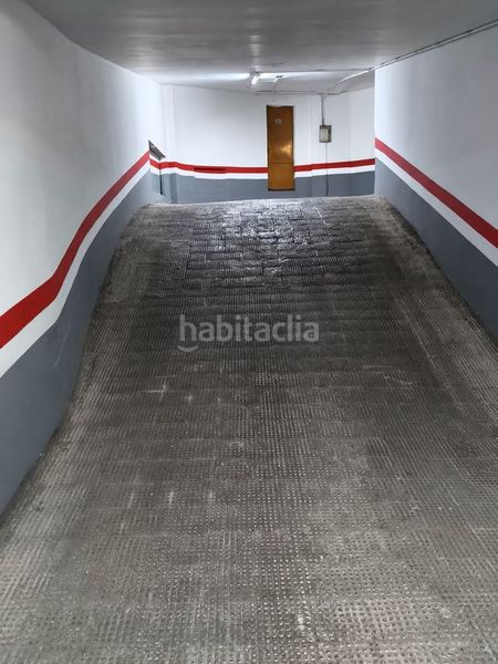 Foto bc801520-840d-4754-b940-c1ccd1e63f31. Posto auto in Marxalenes Valencia