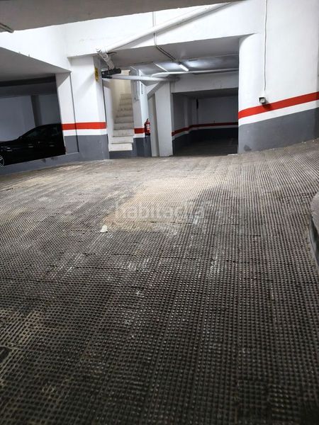 Foto c9adf653-87f0-4773-9633-04cb28541c23. Posto auto in Marxalenes Valencia