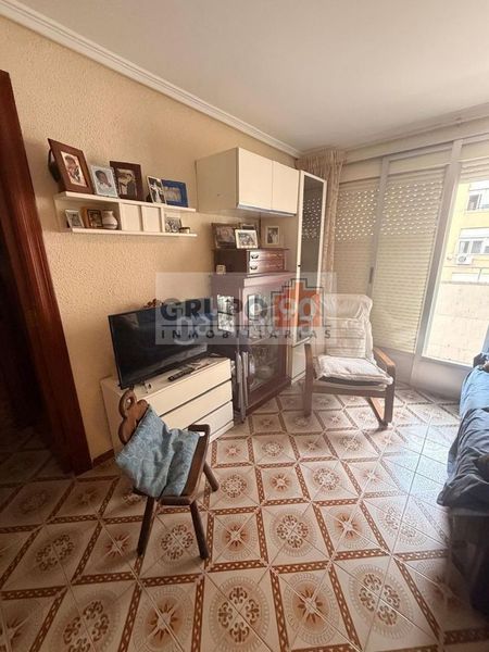 Foto a602c1bf-26a1-484d-8d79-46e73ea60079. Pis a Marxalenes Valencia