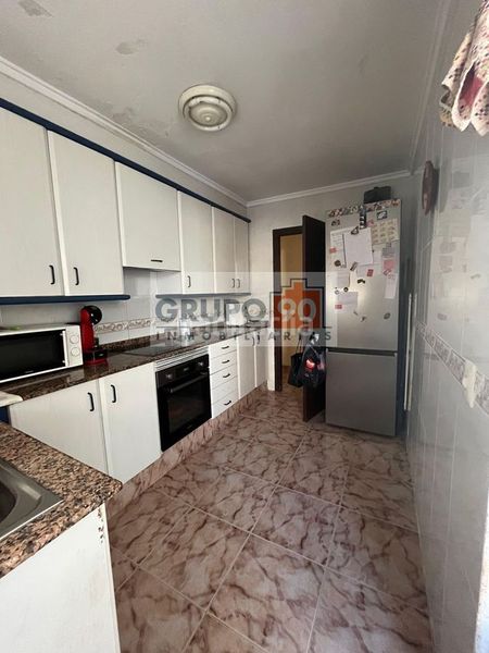 Foto 50ec0b48-8316-4f3b-baa5-ab3026bb6428. Pis a Zona Campus Universitario Burjassot