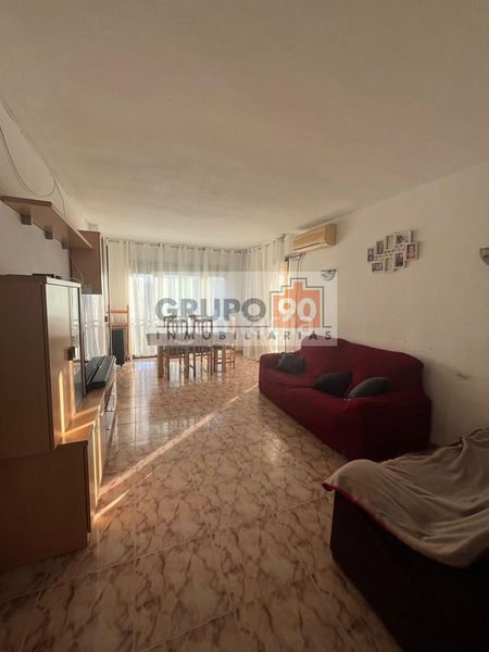 Foto 639e16ec-f321-48a4-a98b-24d798111115. Pis a Zona Campus Universitario Burjassot